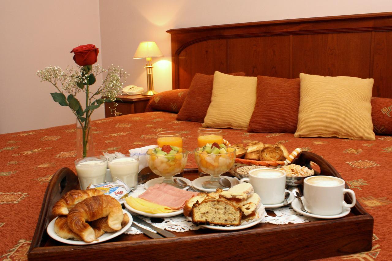 Hotel Cuprum 圣罗莎 外观 照片